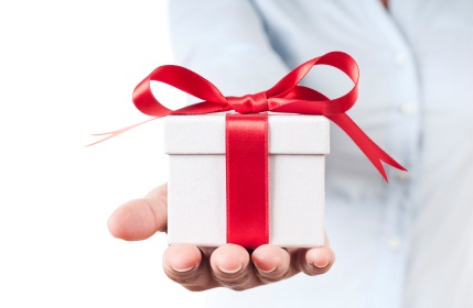 Topic - Gifts -When do people give gifts or presents in your country? -Do you ever take a gift when you visit someone in their home? -When did you last receive a gift? -Do you enjoy looking for gifts for people? <a href='#' class='timer'>CLICK HERE to answer question</a>